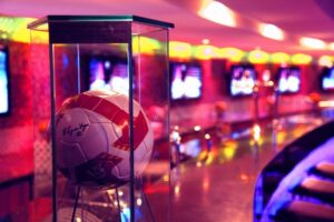 Places in Pune You Can Watch FIFA with Football Enthusiasts